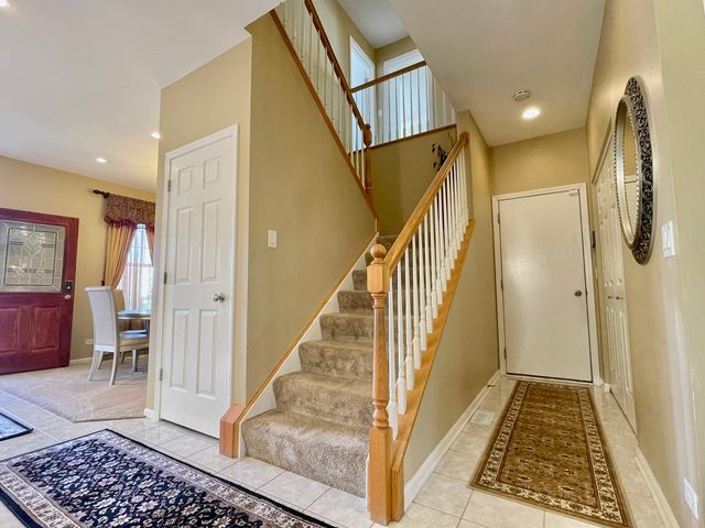 1055 Christine Lane, Antioch, IL 60002