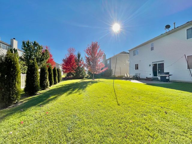 1055 Christine Lane, Antioch, IL 60002