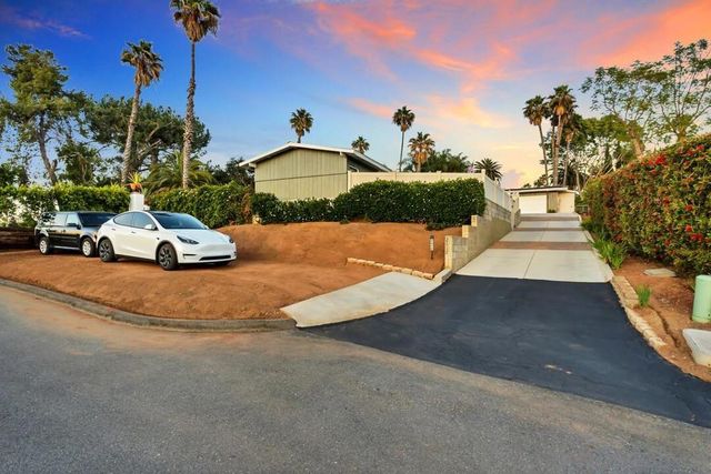 2612 Miller, Escondido, CA 92029