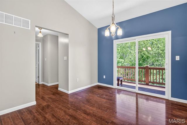 116 Baxter Commons Drive, Manchester, MO 63011