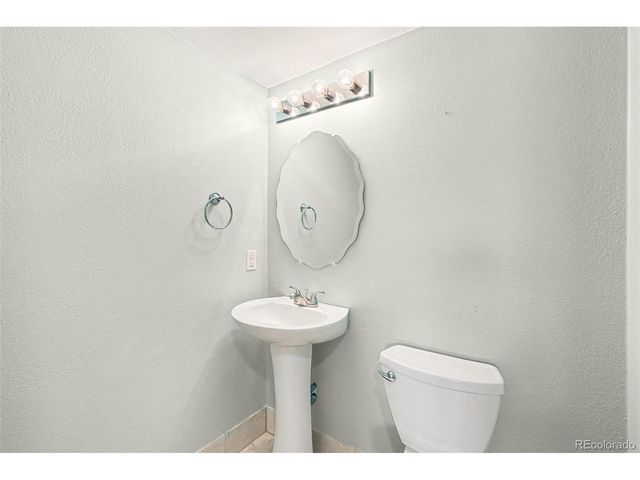 10734 Telluride St, Commerce City, CO 80022