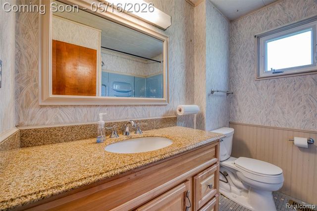 3518 N Shimmons Circle, Auburn Hills, MI 48326