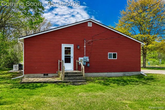 3518 N Shimmons Circle, Auburn Hills, MI 48326