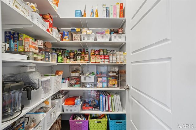 16900 Red Dragon Place, Wildwood, MO 63011