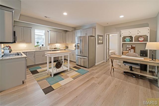 16900 Red Dragon Place, Wildwood, MO 63011