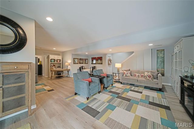 16900 Red Dragon Place, Wildwood, MO 63011