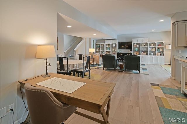 16900 Red Dragon Place, Wildwood, MO 63011