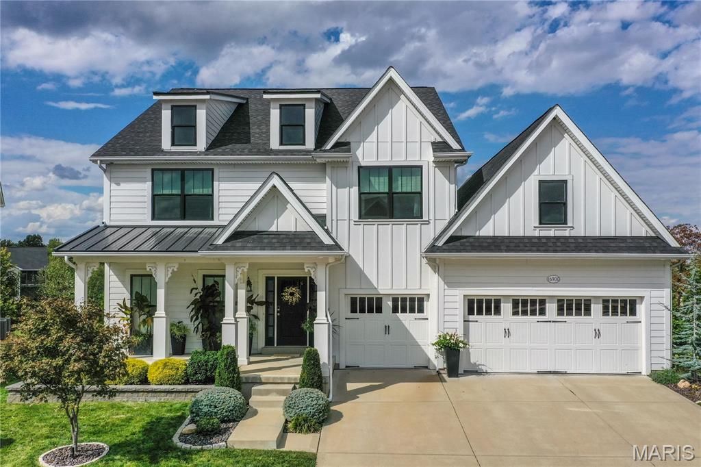 16900 Red Dragon Place, Wildwood, MO 63011