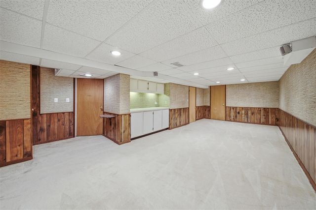 14009 Arnold Street, Redford, MI 48239