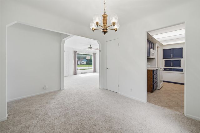 14009 Arnold Street, Redford, MI 48239