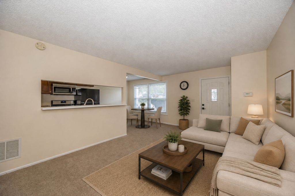 1257 Pearl Avenue C, Glendale Heights, IL 60139 — photo 2