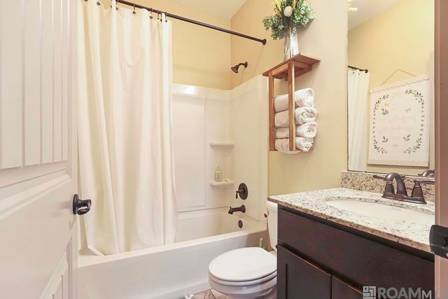 17599 Golden Eagle Dr, Prairieville, LA 70769