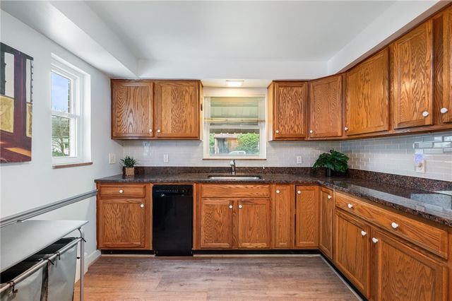 1351 Strawn Ave, New Kensington, PA 15068