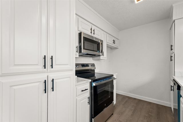 3405 Woodbridge Drive, Forest Hill, TX 76140