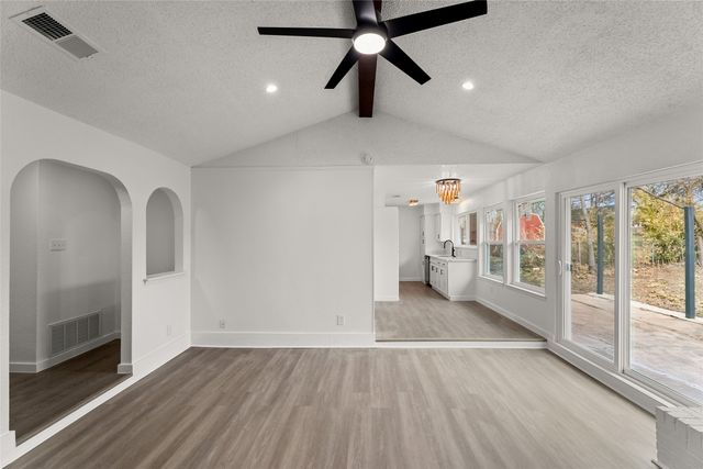 3405 Woodbridge Drive, Forest Hill, TX 76140