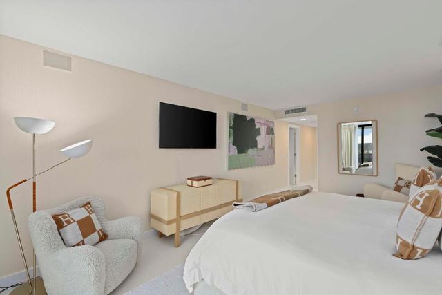 3140 S Ocean Boulevard 506s, Palm Beach, FL 33480