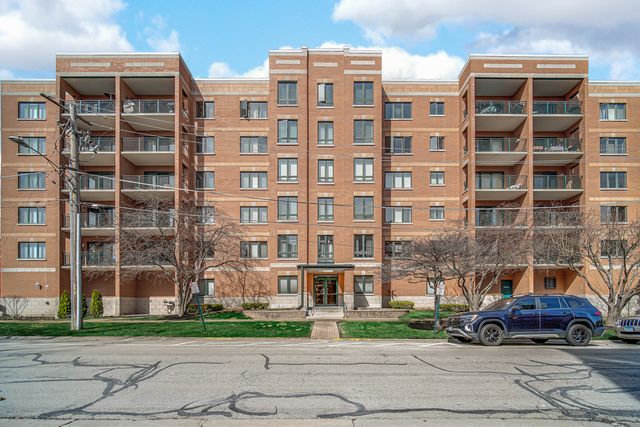 1636 Ashland Avenue 209, Des Plaines, IL 60016