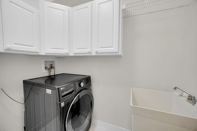 1636 Ashland Avenue 209, Des Plaines, IL 60016