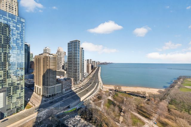 505 N Lake Shore Drive 2711, Chicago, IL 60611