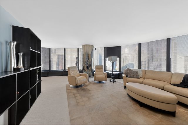 505 N Lake Shore Drive 2711, Chicago, IL 60611