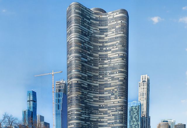505 N Lake Shore Drive 2711, Chicago, IL 60611