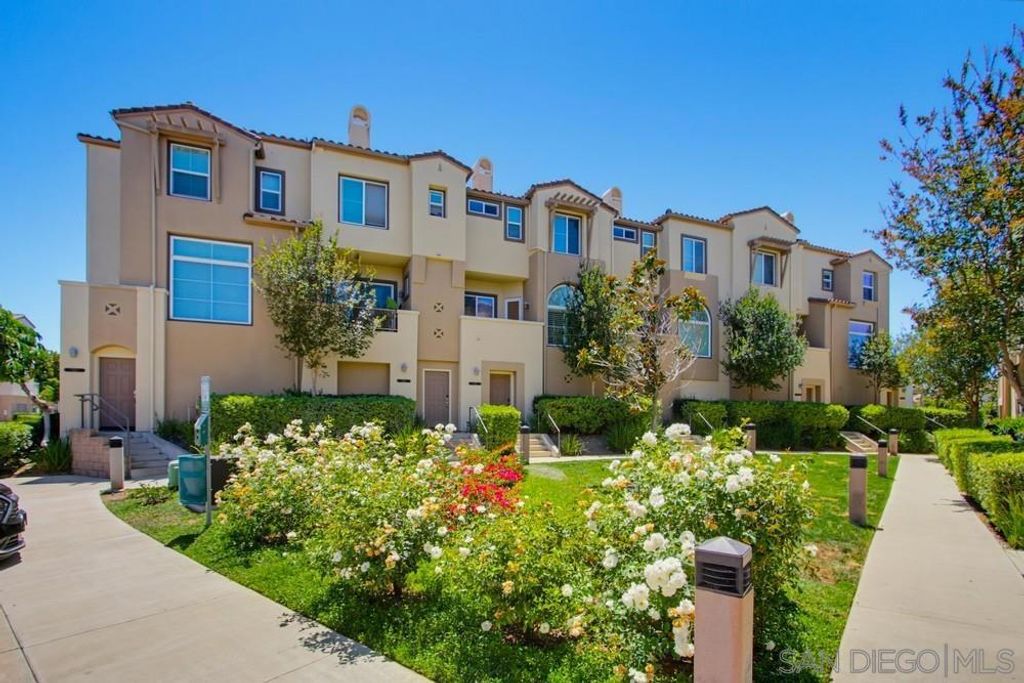 550 Almond Rd, San Marcos, CA 92078 — photo 2