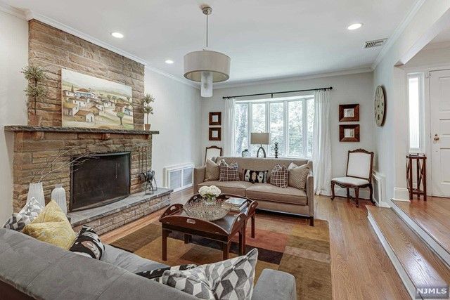 110 Division Avenue, Summit, NJ 07901