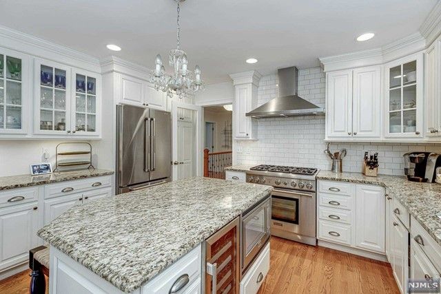 110 Division Avenue, Summit, NJ 07901