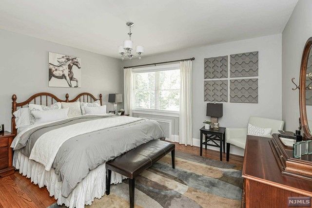 110 Division Avenue, Summit, NJ 07901