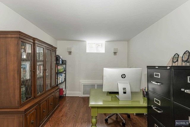 110 Division Avenue, Summit, NJ 07901