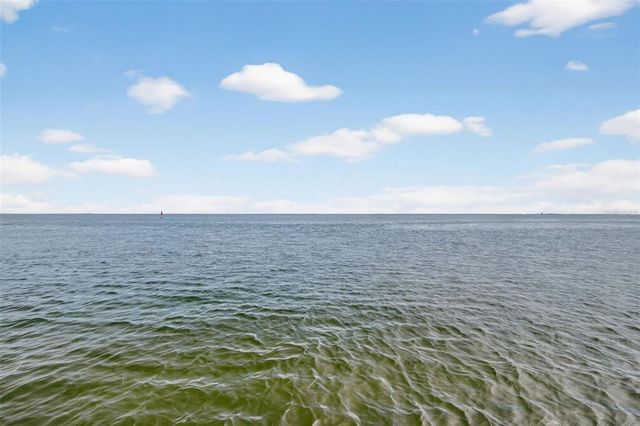 4720 COQUINA KEY DRIVE SE C, St Petersburg, FL 33705
