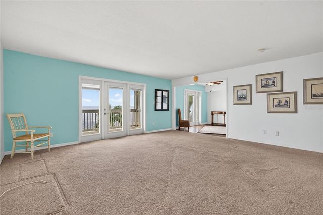 4720 COQUINA KEY DRIVE SE C, St Petersburg, FL 33705