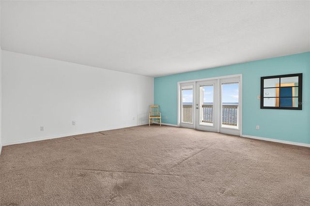 4720 COQUINA KEY DRIVE SE C, St Petersburg, FL 33705