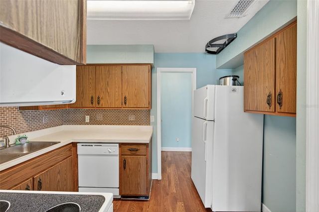 4720 COQUINA KEY DRIVE SE C, St Petersburg, FL 33705