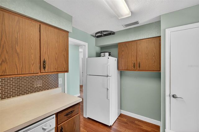 4720 COQUINA KEY DRIVE SE C, St Petersburg, FL 33705