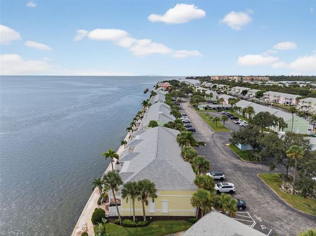 4720 COQUINA KEY DRIVE SE C, St Petersburg, FL 33705