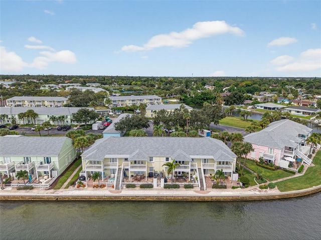 4720 COQUINA KEY DRIVE SE C, St Petersburg, FL 33705