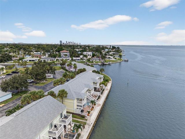 4720 COQUINA KEY DRIVE SE C, St Petersburg, FL 33705