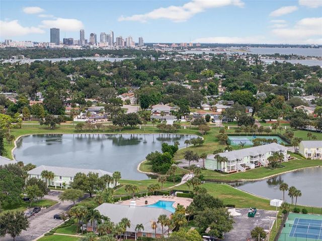 4720 COQUINA KEY DRIVE SE C, St Petersburg, FL 33705