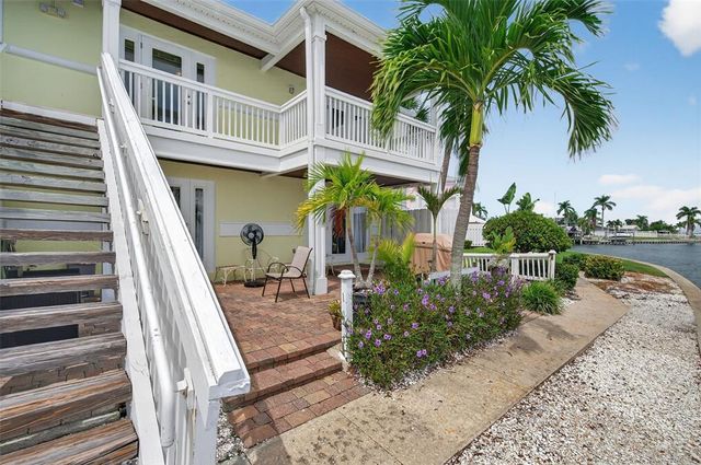 4720 COQUINA KEY DRIVE SE C, St Petersburg, FL 33705