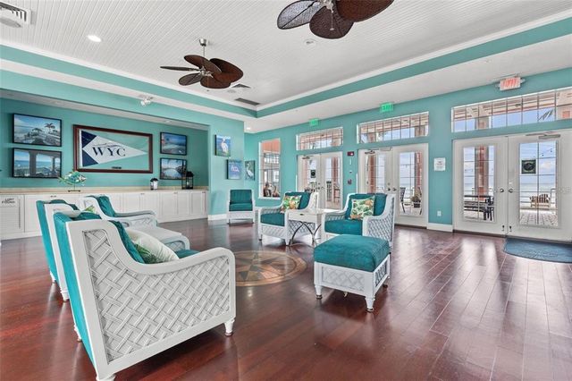 4720 COQUINA KEY DRIVE SE C, St Petersburg, FL 33705