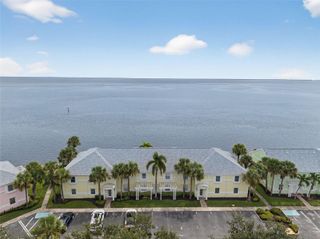 4720 COQUINA KEY DRIVE SE C, St Petersburg, FL 33705