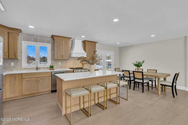 568 Flock Road, Hamilton Square, NJ 08690