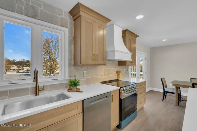 568 Flock Road, Hamilton Square, NJ 08690