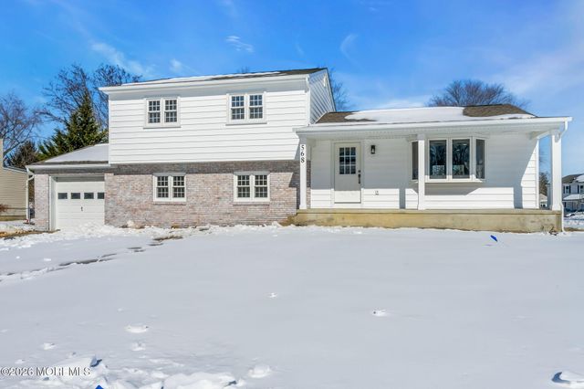 568 Flock Road, Hamilton Square, NJ 08690