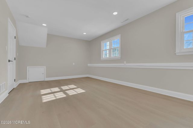 568 Flock Road, Hamilton Square, NJ 08690