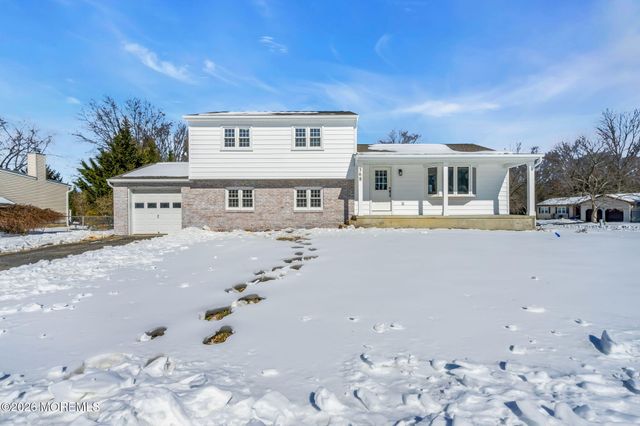 568 Flock Road, Hamilton Square, NJ 08690