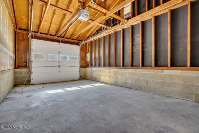 568 Flock Road, Hamilton Square, NJ 08690