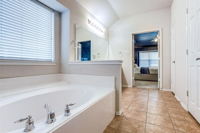 9800 Old Field Drive, Mckinney, TX 75072