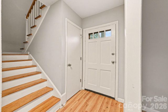 427 Whispering Pines Drive, Charlotte, NC 28217